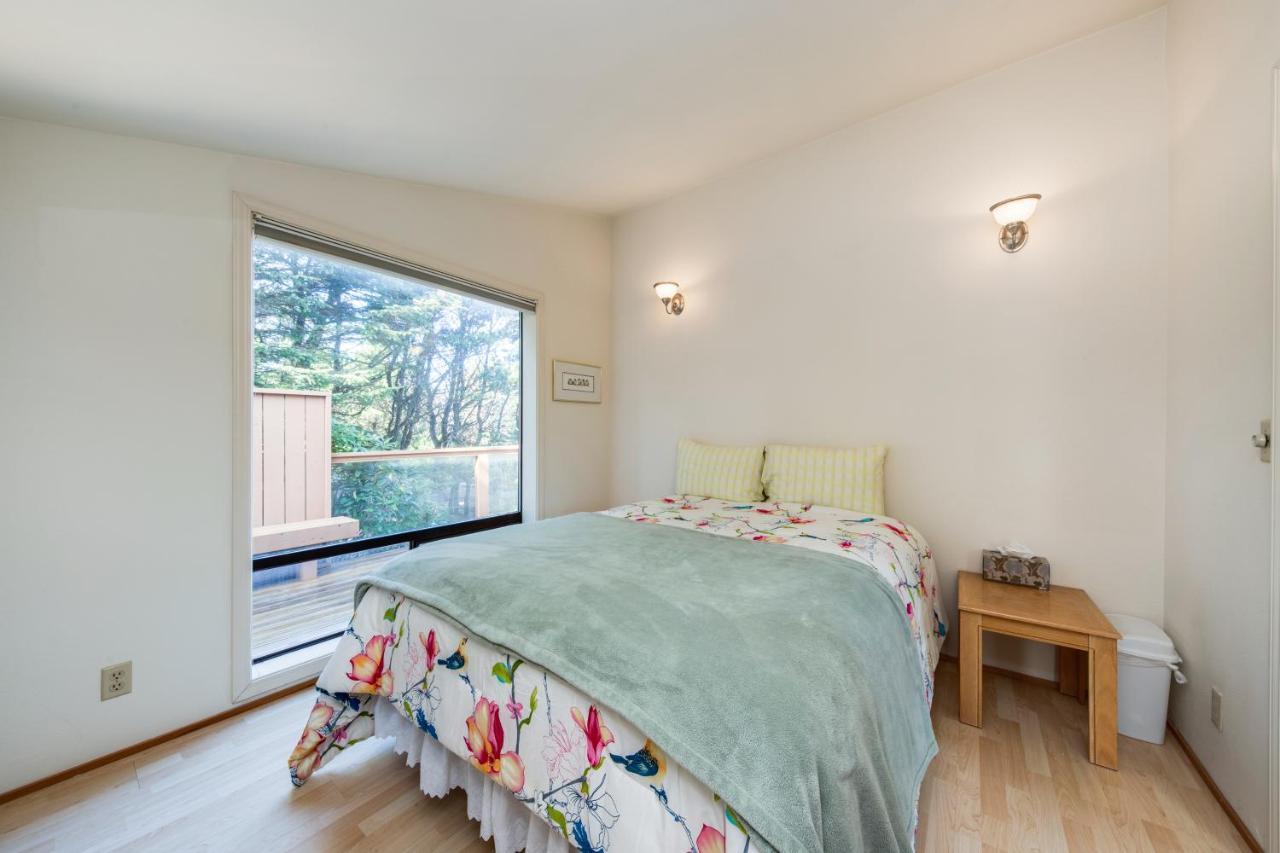 Coastal Dream Villa Depoe Bay Bagian luar foto